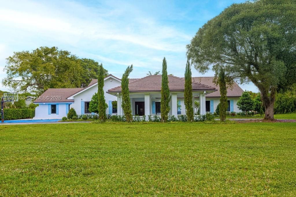 For Sale: $3,500,000 (4 beds, 3 baths, 5434 Square Feet)