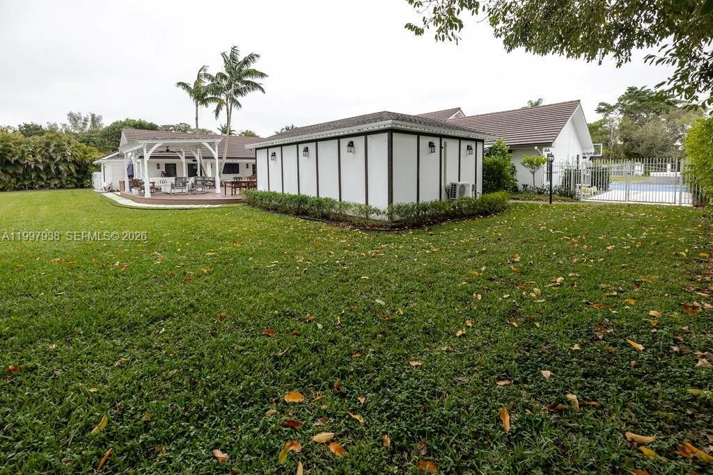 For Sale: $3,500,000 (4 beds, 3 baths, 5434 Square Feet)