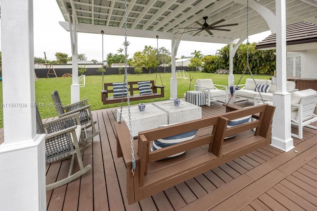 For Sale: $3,500,000 (4 beds, 3 baths, 5434 Square Feet)