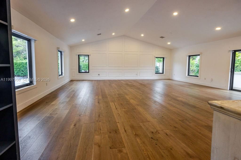 For Sale: $3,500,000 (4 beds, 3 baths, 5434 Square Feet)