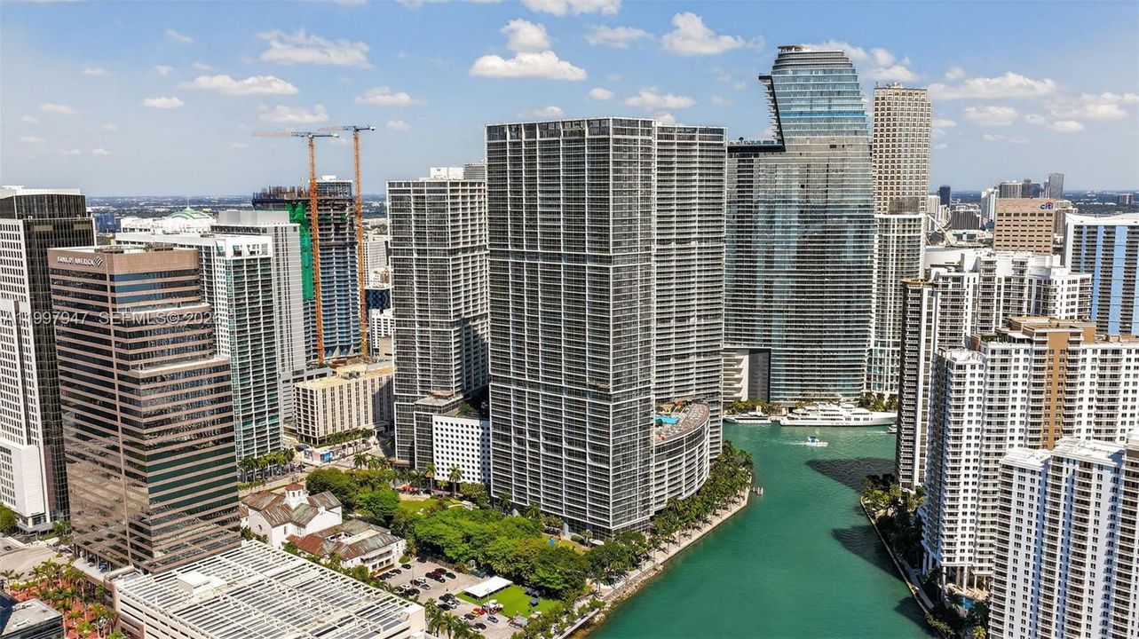 待售: $649,900 (1 贝兹, 1 浴室, 984 平方英尺)