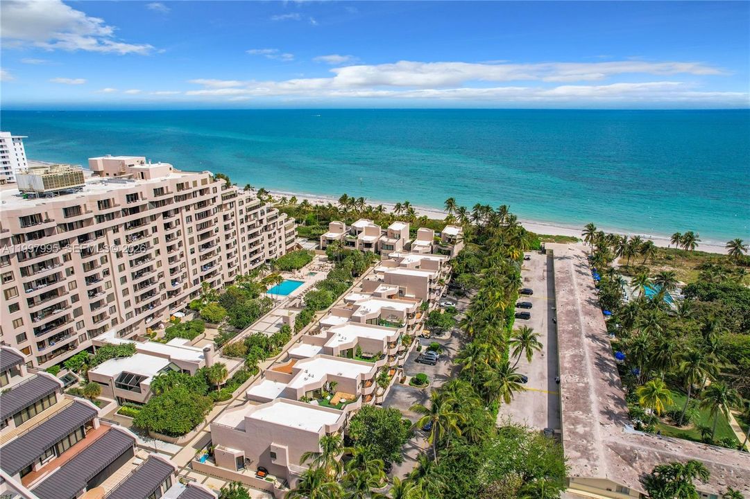 For Sale: $3,000,000 (3 beds, 2 baths, 2604 Square Feet)