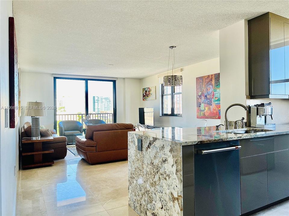 В аренду: $3,500 (2 спален, 2 ванн, 1075 Квадратных фут)