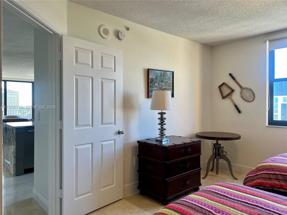 В аренду: $3,500 (2 спален, 2 ванн, 1075 Квадратных фут)