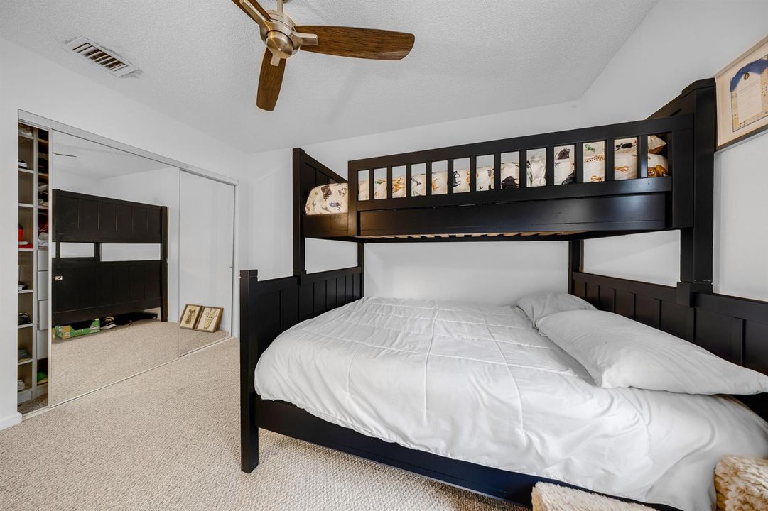 3630 Dunes Vista Dr-Pompano Beach, Valen