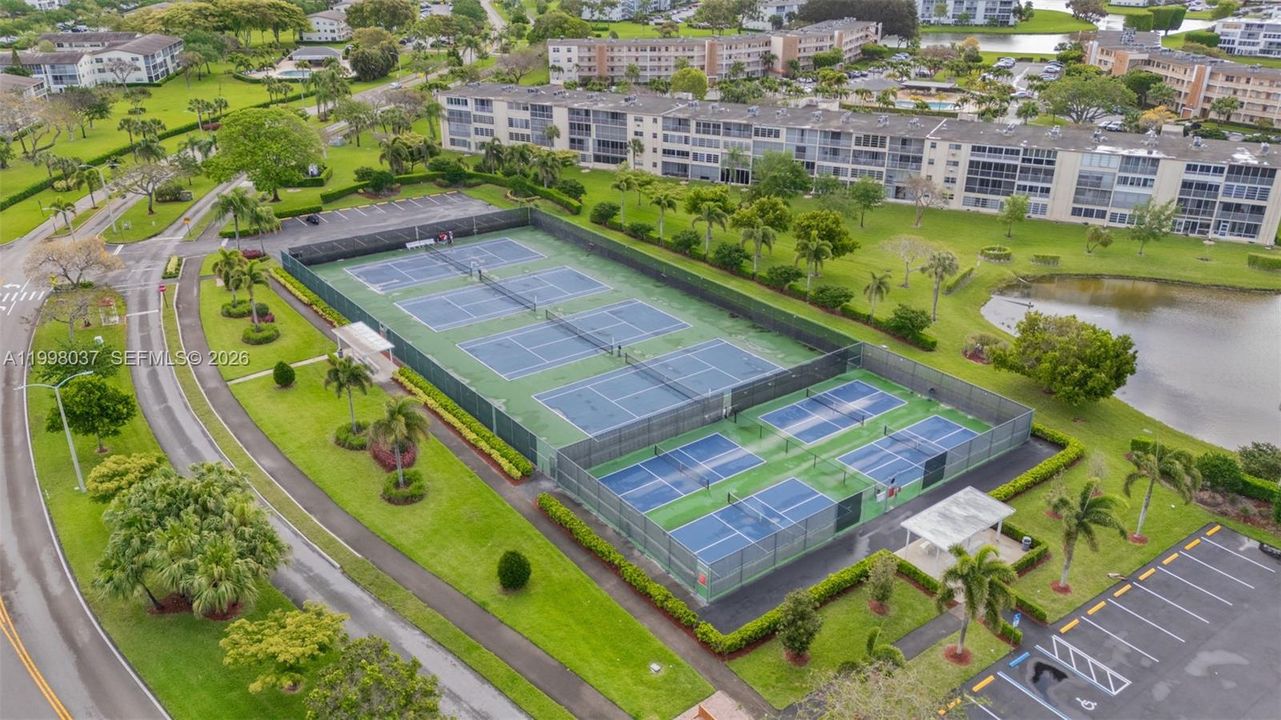 En Venta: $245,000 (2 camas, 1 baños, 840 Pies cuadrados)