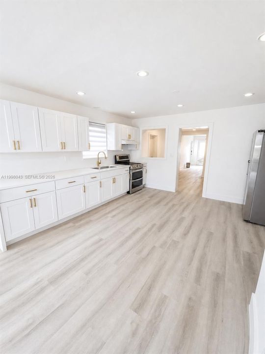 En Venta: $1,580,000 (5 camas, 4 baños, 3610 Pies cuadrados)