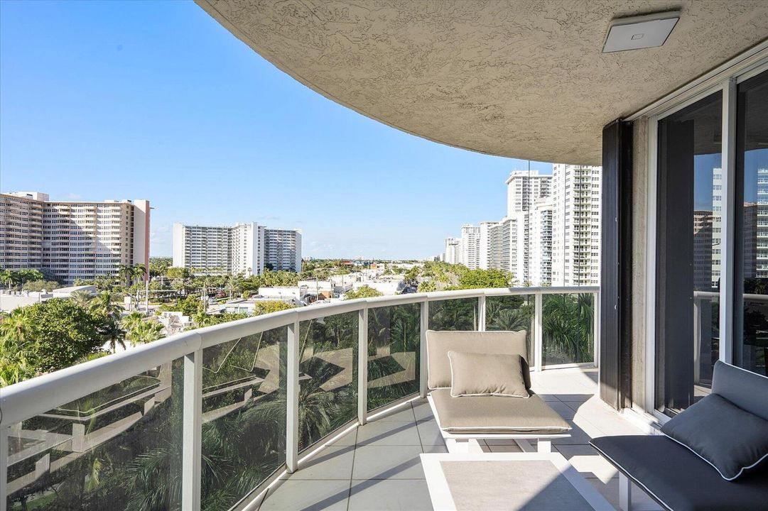 028-28-3100 N Ocean Blvd_44