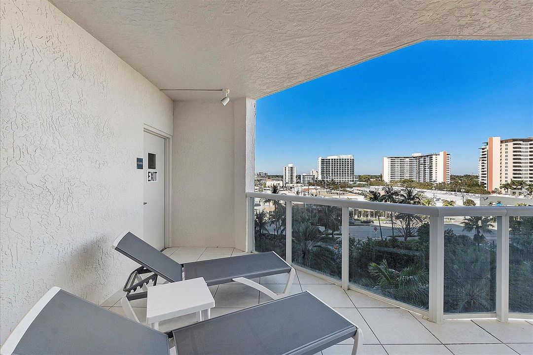 072-3100 N Ocean Blvd u601_033