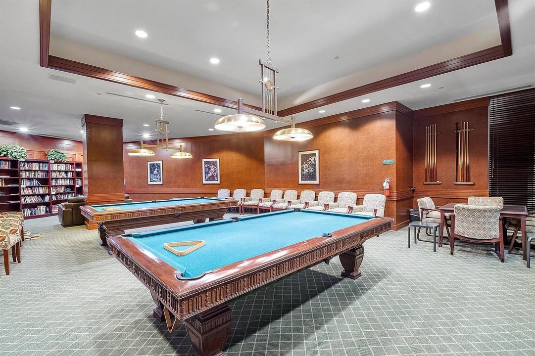095-009_LHI Billiard Rm-Library