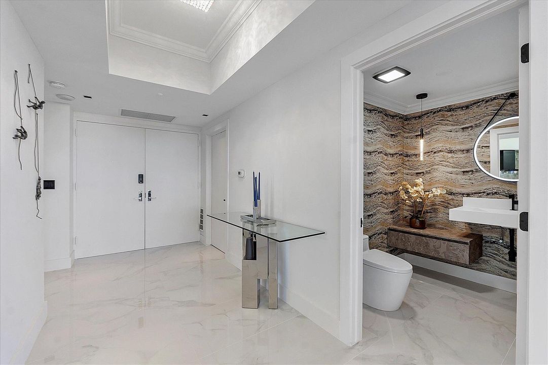 046-3100 N Ocean Blvd u601_003