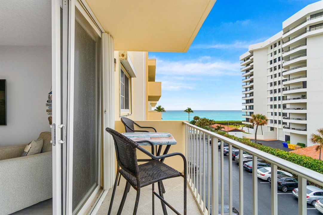 022-630OceanDrive-410-JunoBeach-FL-33408