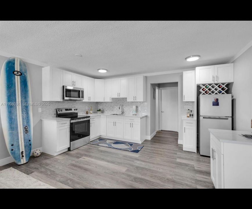 For Sale: $145,000 (1 beds, 1 baths, 600 Square Feet)