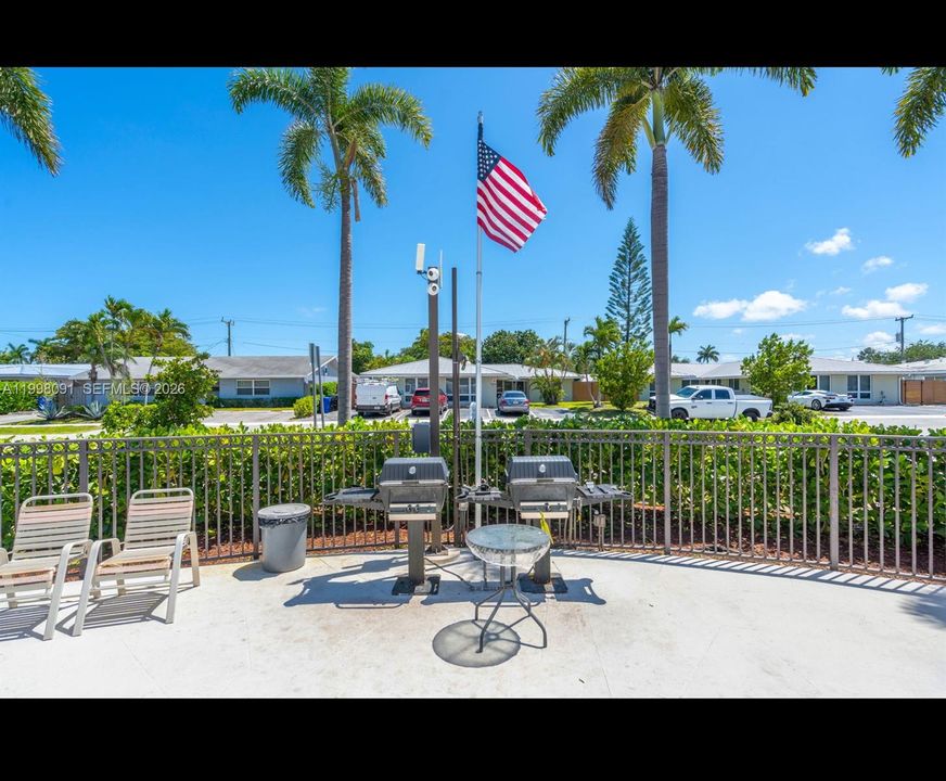 For Sale: $145,000 (1 beds, 1 baths, 600 Square Feet)
