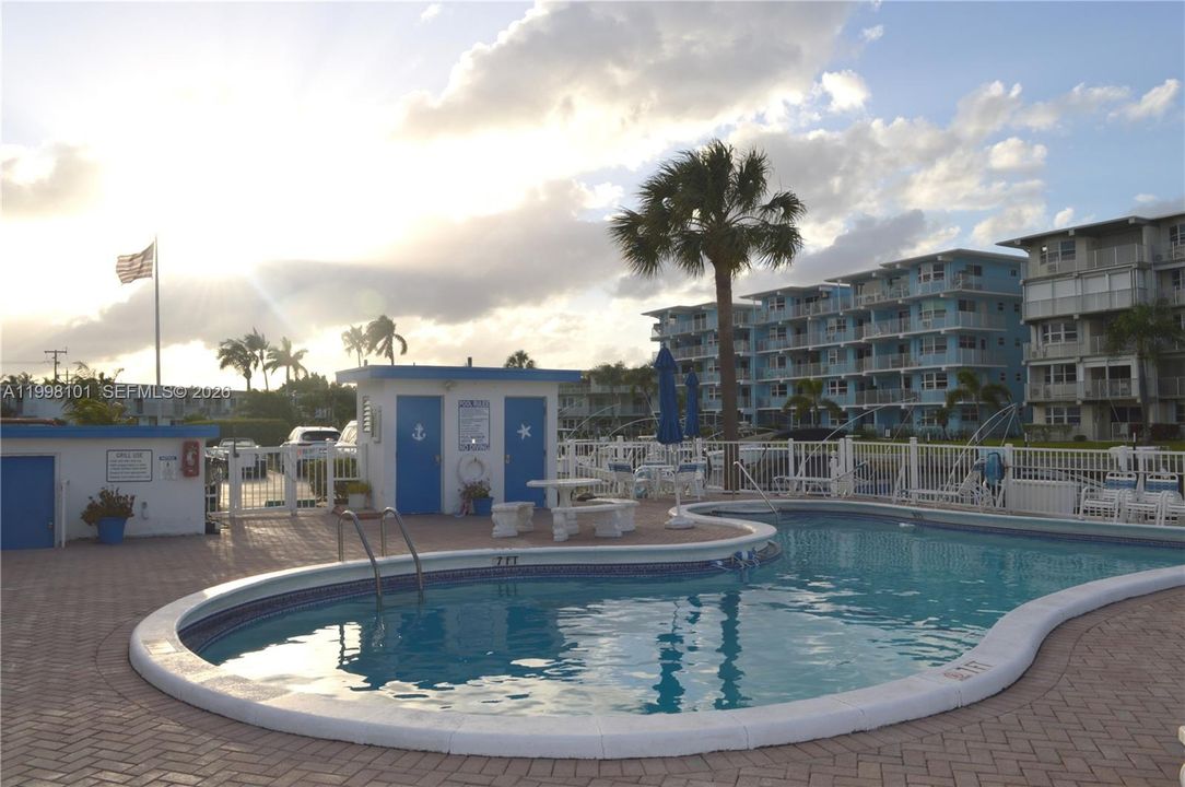 En Venta: $239,999 (1 camas, 1 baños, 900 Pies cuadrados)
