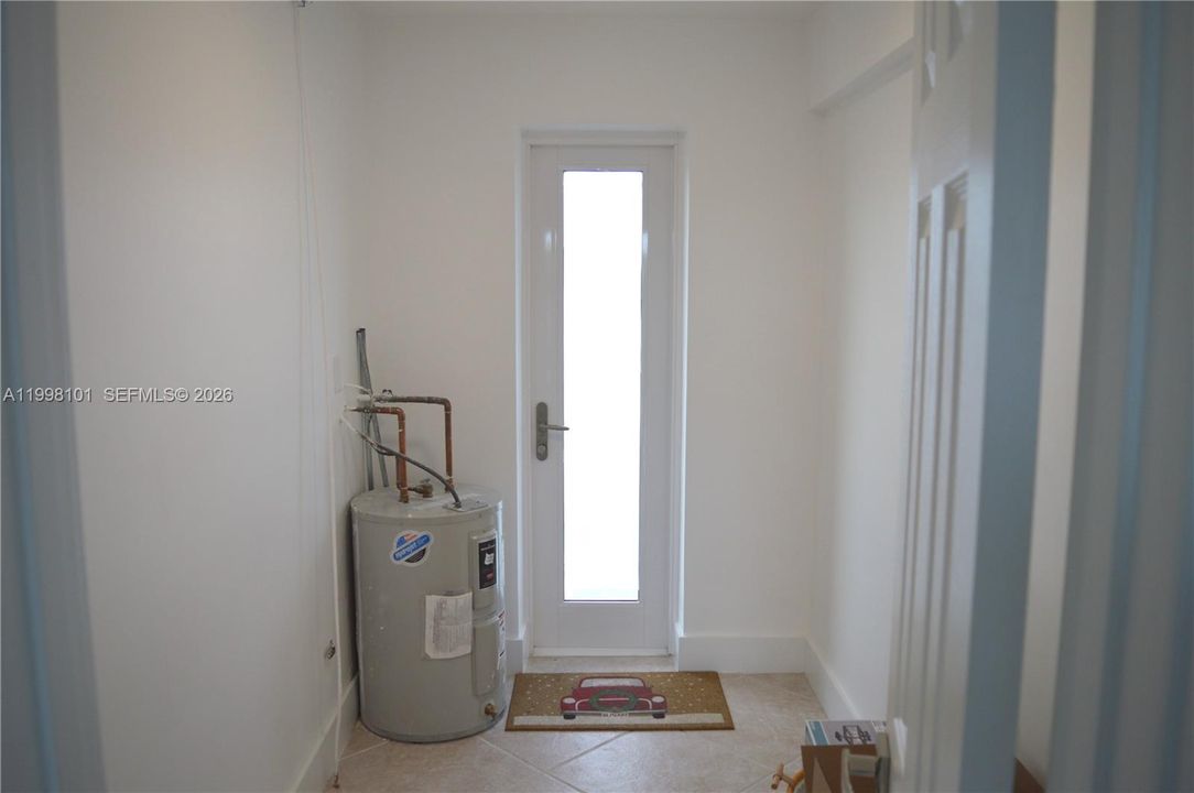 En Venta: $239,999 (1 camas, 1 baños, 900 Pies cuadrados)