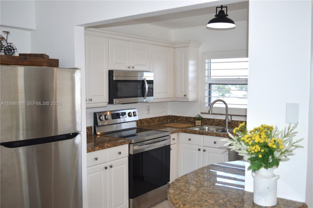 En Venta: $239,999 (1 camas, 1 baños, 900 Pies cuadrados)