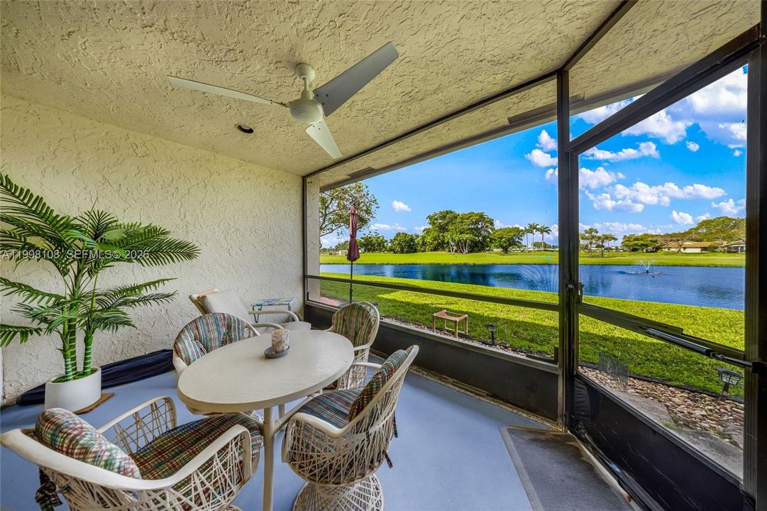 For Sale: $305,000 (2 beds, 2 baths, 1332 Square Feet)