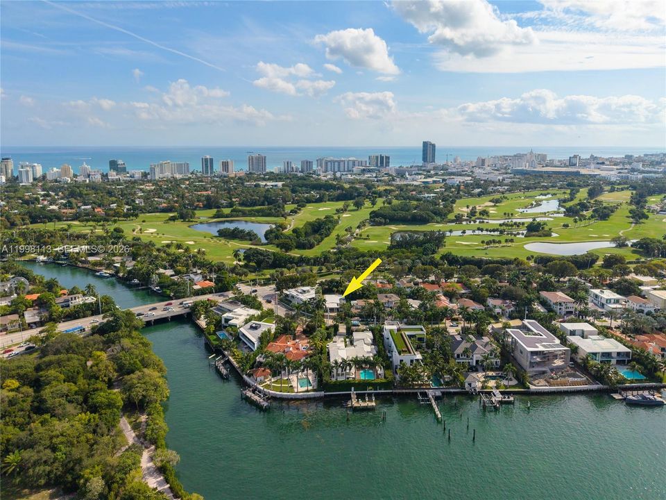 For Sale: $3,500,000 (10,534.00 acres)