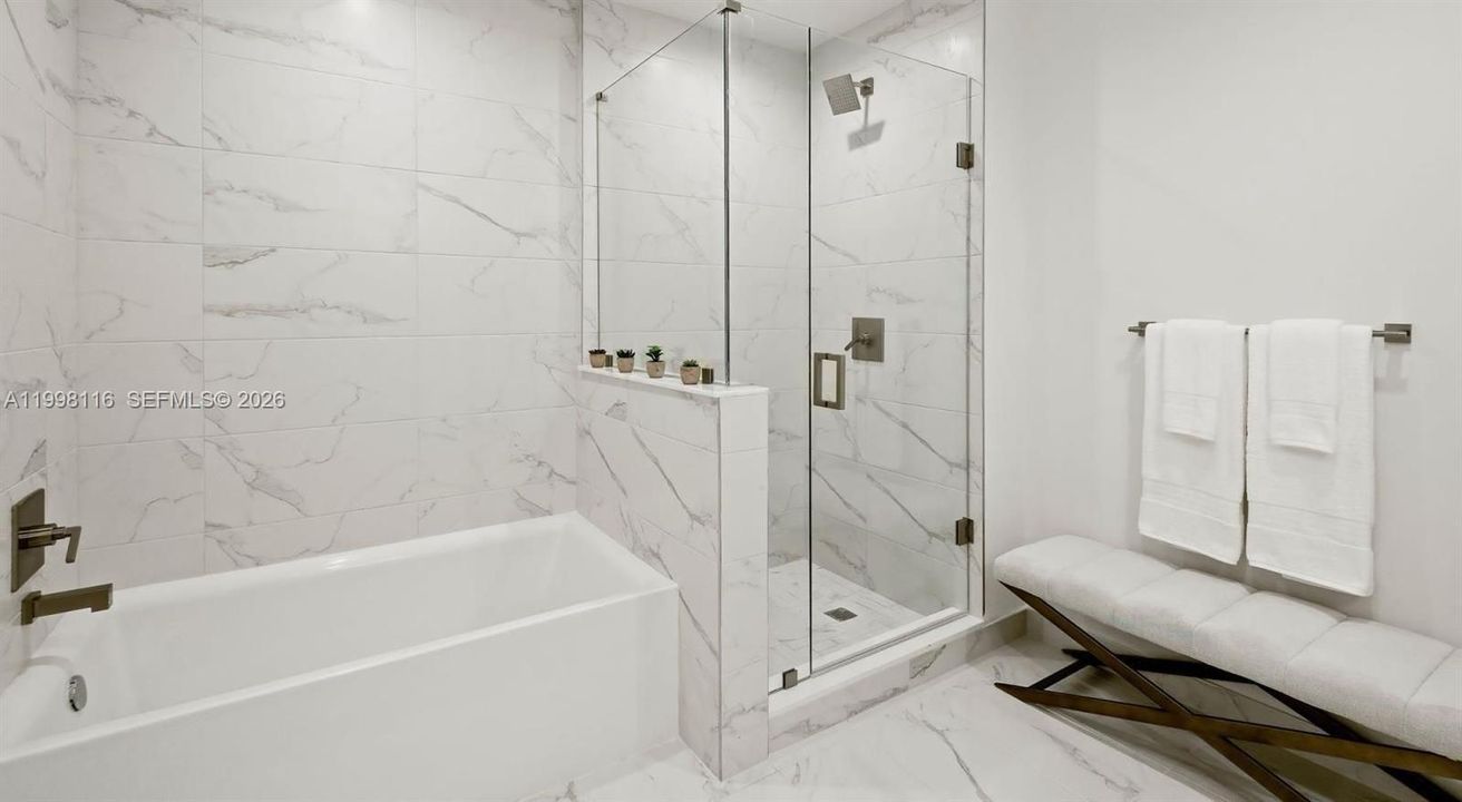 For Sale: $1,164,062 (2 beds, 2 baths, 1297 Square Feet)