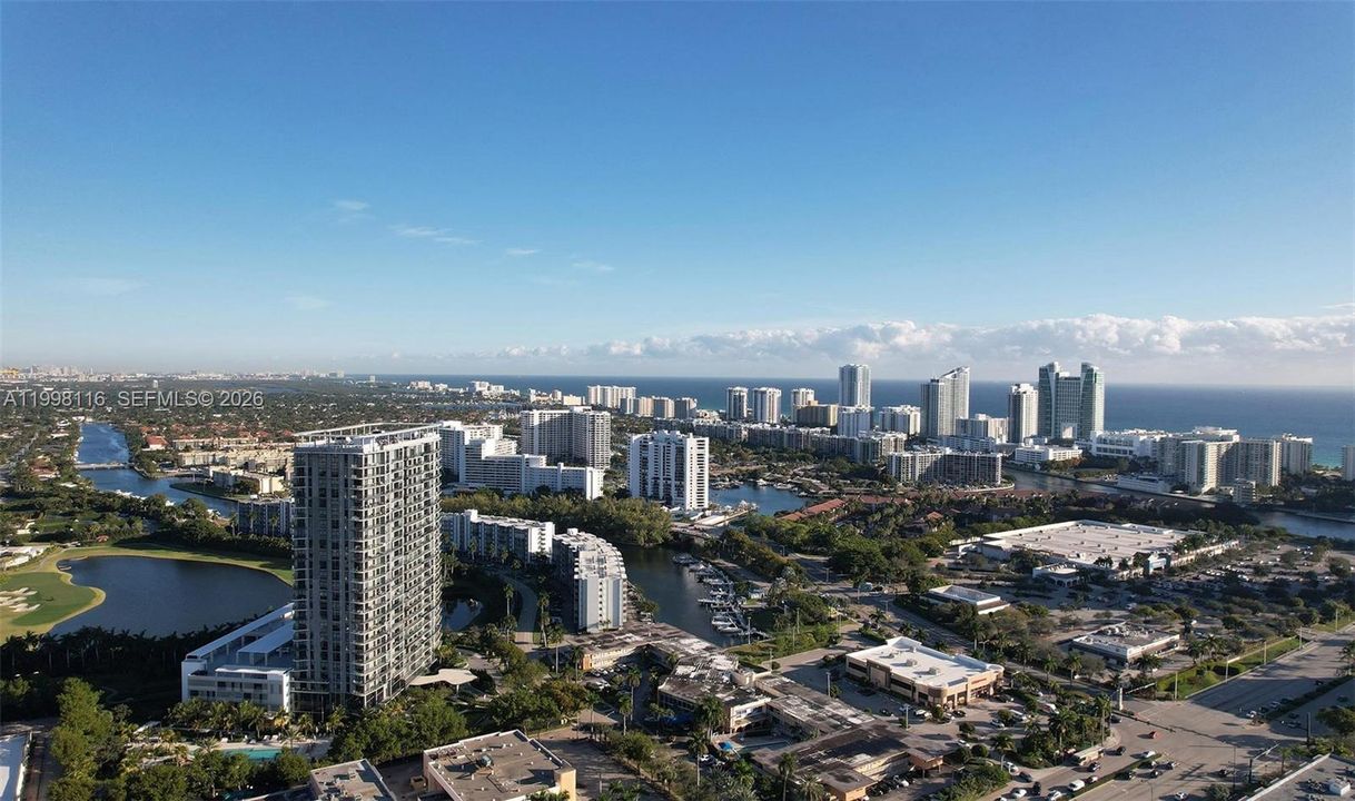 For Sale: $1,164,062 (2 beds, 2 baths, 1297 Square Feet)