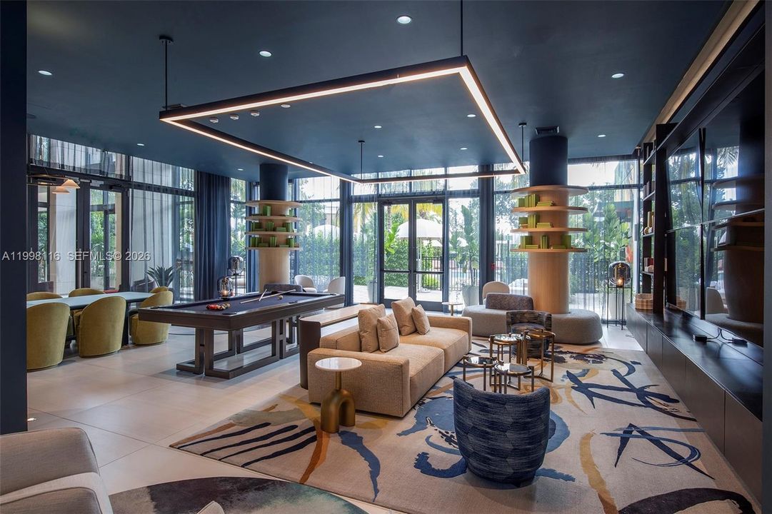 For Sale: $1,164,062 (2 beds, 2 baths, 1297 Square Feet)