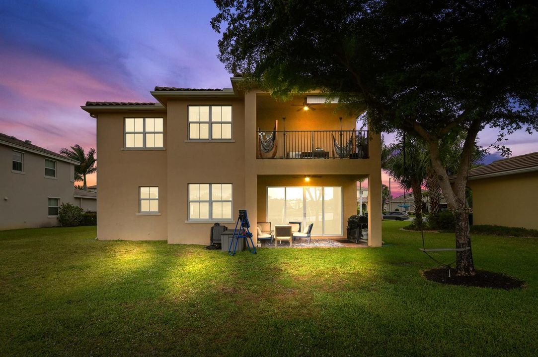 55 backyard 01-tw