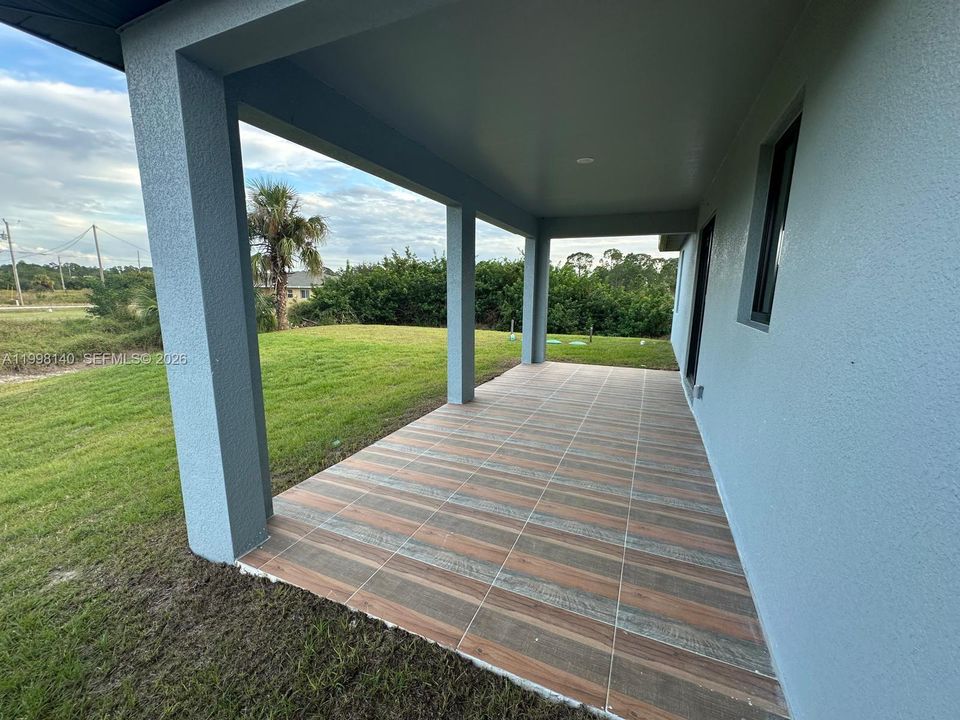 Activo con contrato: $300,900 (3 camas, 2 baños, 0 Pies cuadrados)