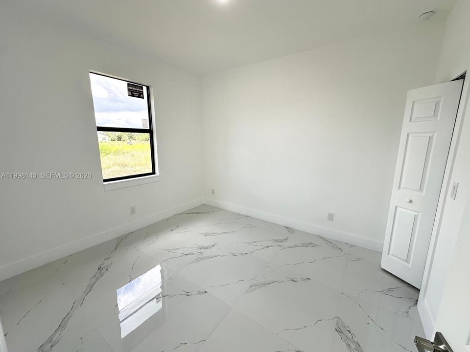 Activo con contrato: $300,900 (3 camas, 2 baños, 0 Pies cuadrados)