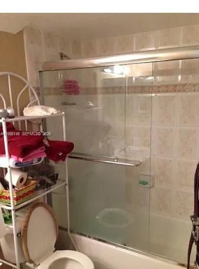 На продажу: $175,000 (1 спален, 1 ванн, 600 Квадратных фут)