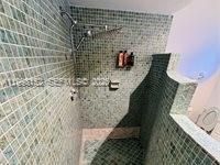 В аренду: $4,000 (3 спален, 2 ванн, 1695 Квадратных фут)