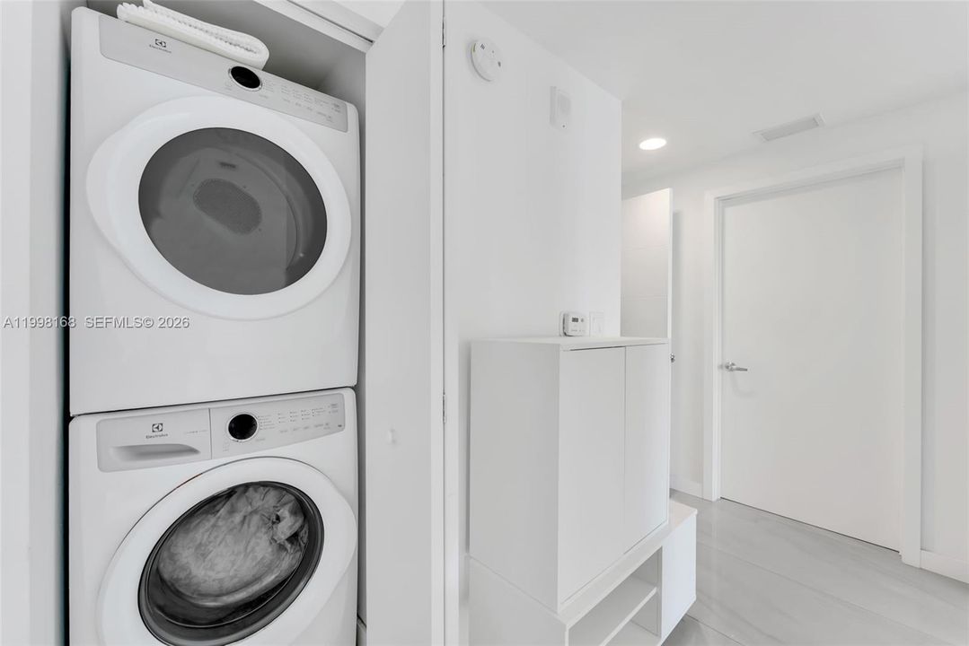Activo con contrato: $639,000 (2 camas, 2 baños, 1119 Pies cuadrados)
