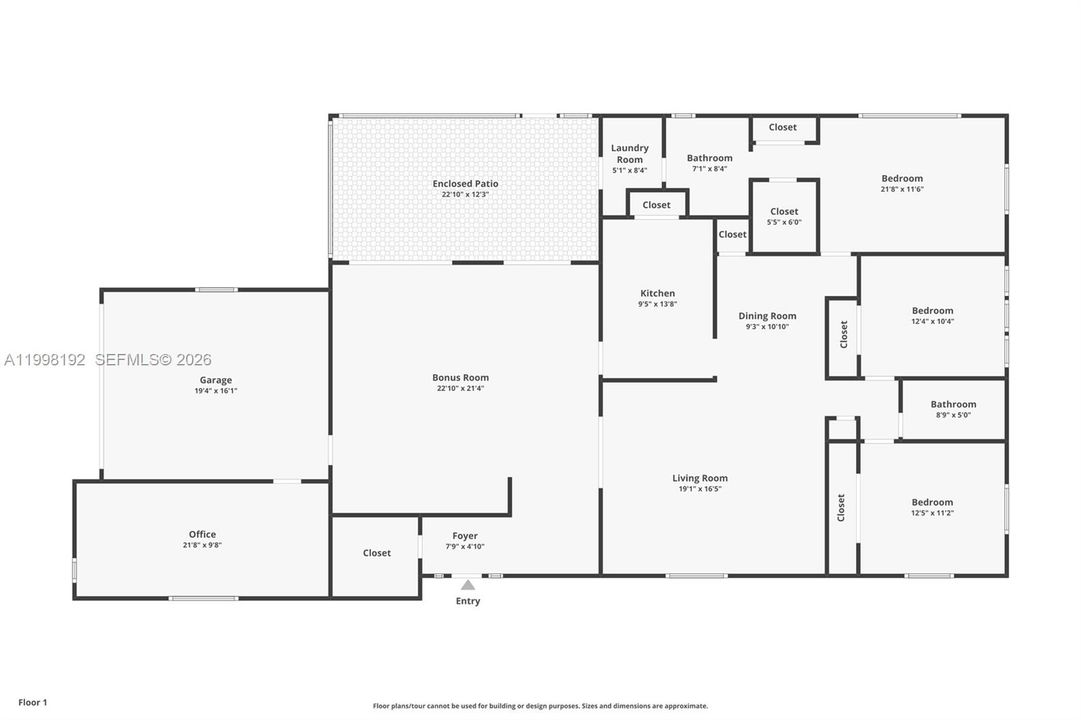 En Venta: $999,000 (4 camas, 2 baños, 3270 Pies cuadrados)