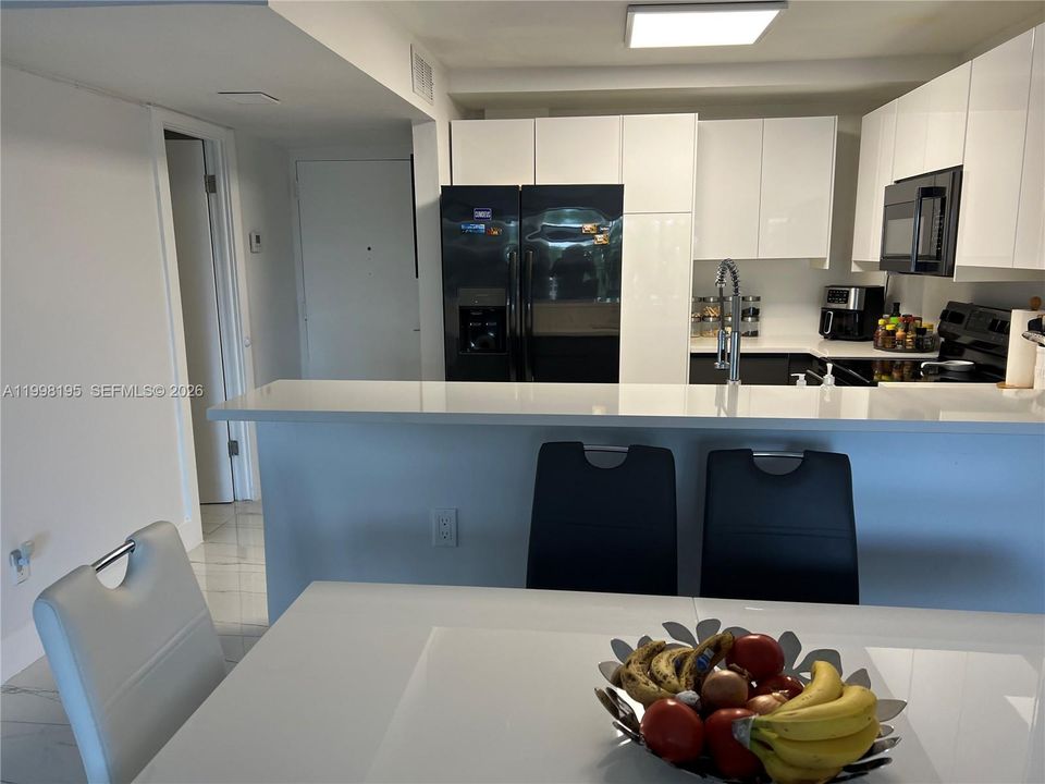 En Venta: $349,900 (2 camas, 1 baños, 740 Pies cuadrados)