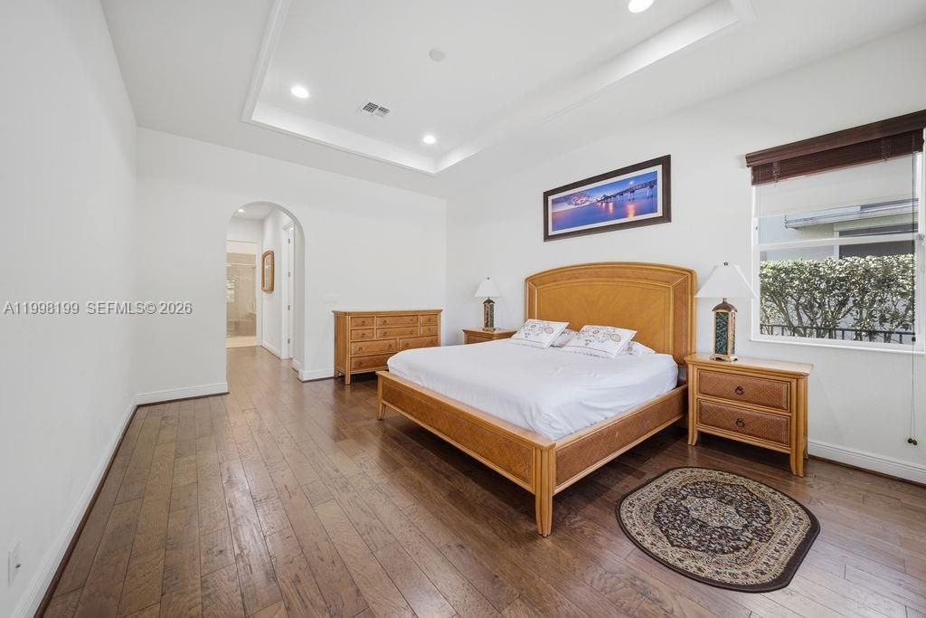 For Sale: $1,240,000 (4 beds, 3 baths, 3024 Square Feet)
