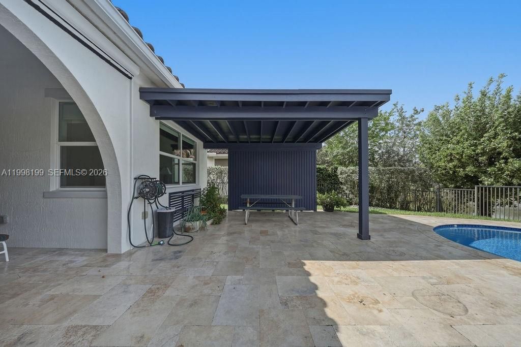 For Sale: $1,240,000 (4 beds, 3 baths, 3024 Square Feet)