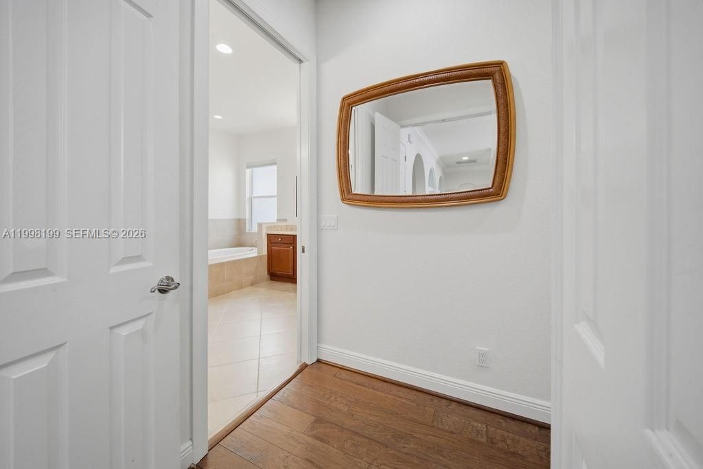 For Sale: $1,240,000 (4 beds, 3 baths, 3024 Square Feet)