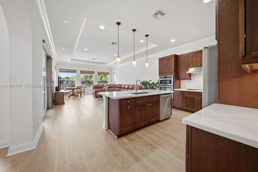 For Sale: $1,240,000 (4 beds, 3 baths, 3024 Square Feet)