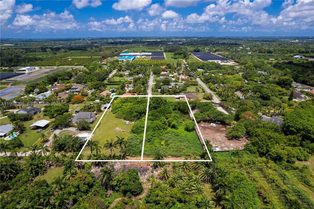 待售: $350,000 (1.00 acres)
