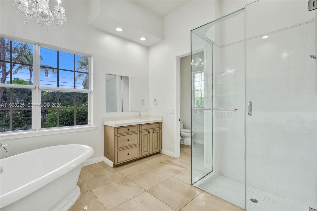 En Venta: $1,590,000 (3 camas, 2 baños, 2630 Pies cuadrados)