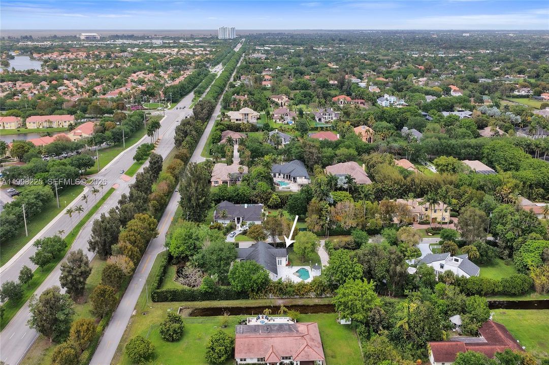 En Venta: $1,590,000 (3 camas, 2 baños, 2630 Pies cuadrados)
