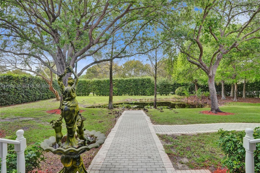 En Venta: $1,590,000 (3 camas, 2 baños, 2630 Pies cuadrados)