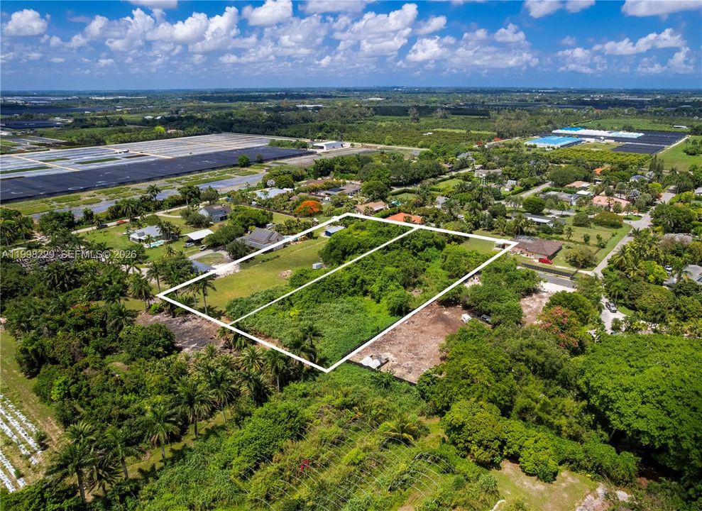 待售: $350,000 (1.00 acres)