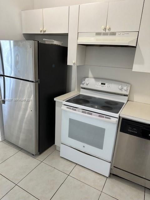 En Venta: $195,000 (2 camas, 2 baños, 822 Pies cuadrados)