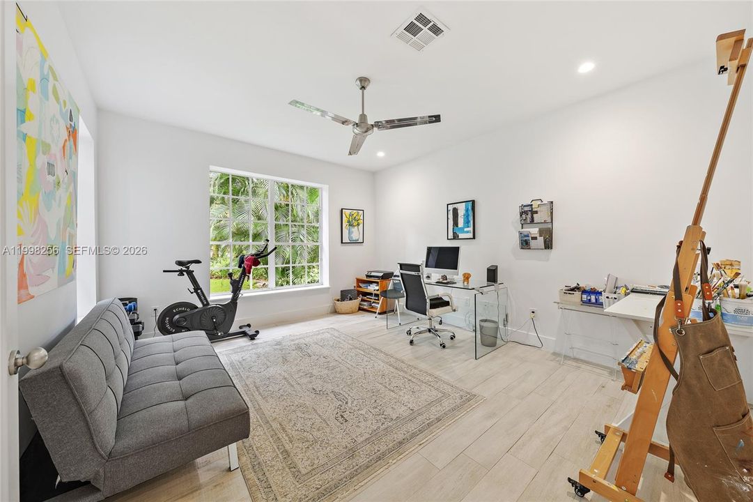 Office / Den