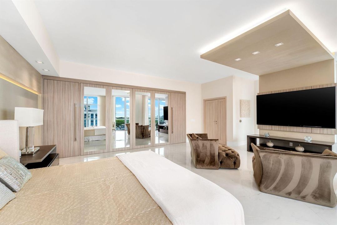 17301 Biscayne Blvd_1oakstudios_21