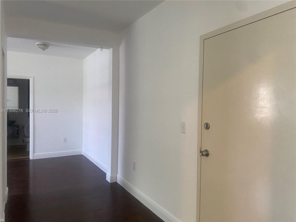Activo con contrato: $1,850 (1 camas, 1 baños, 610 Pies cuadrados)