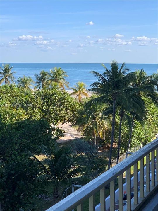 For Sale: $1,170,160 (2 beds, 2 baths, 1260 Square Feet)