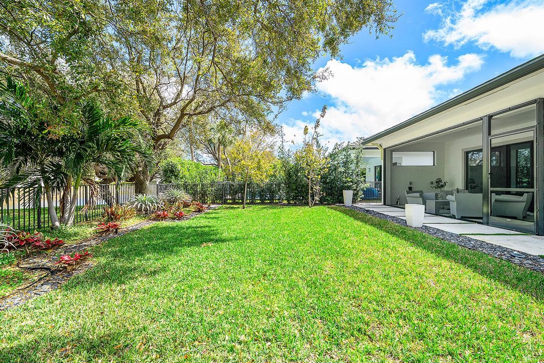 038-3069SafflowerCircle-WestPalmBeach-FL