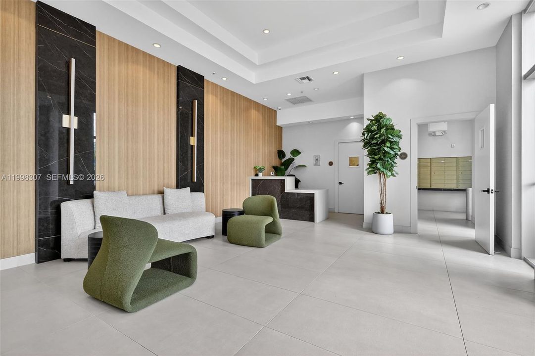 На продажу: $685,000 (2 спален, 2 ванн, 1552 Квадратных фут)
